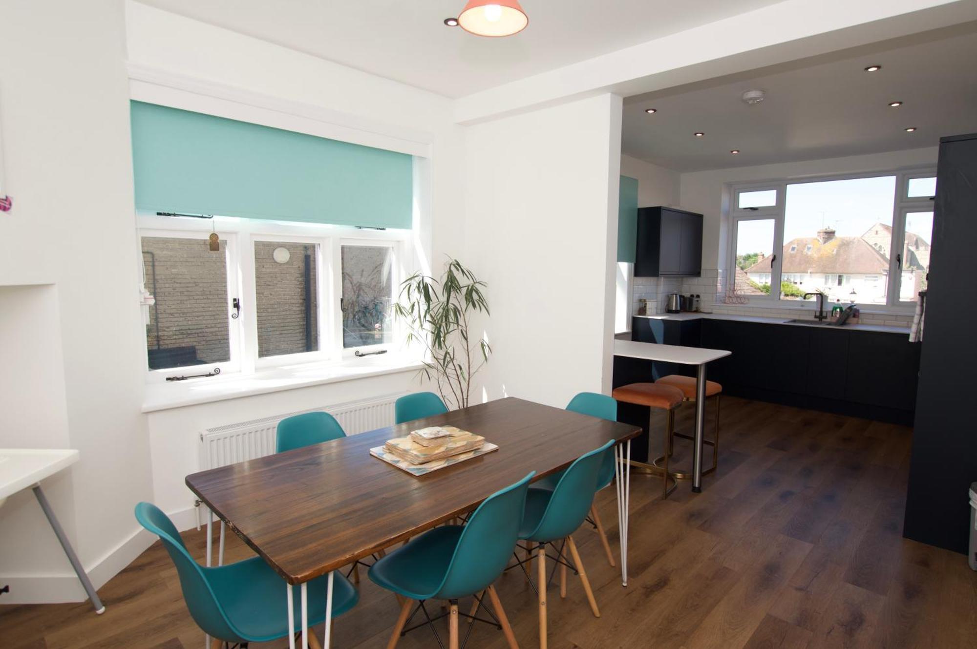 Beautiful Large 3-Bed Coastal Flat With Parking. Apartment Frinton-on-Sea Exterior photo
