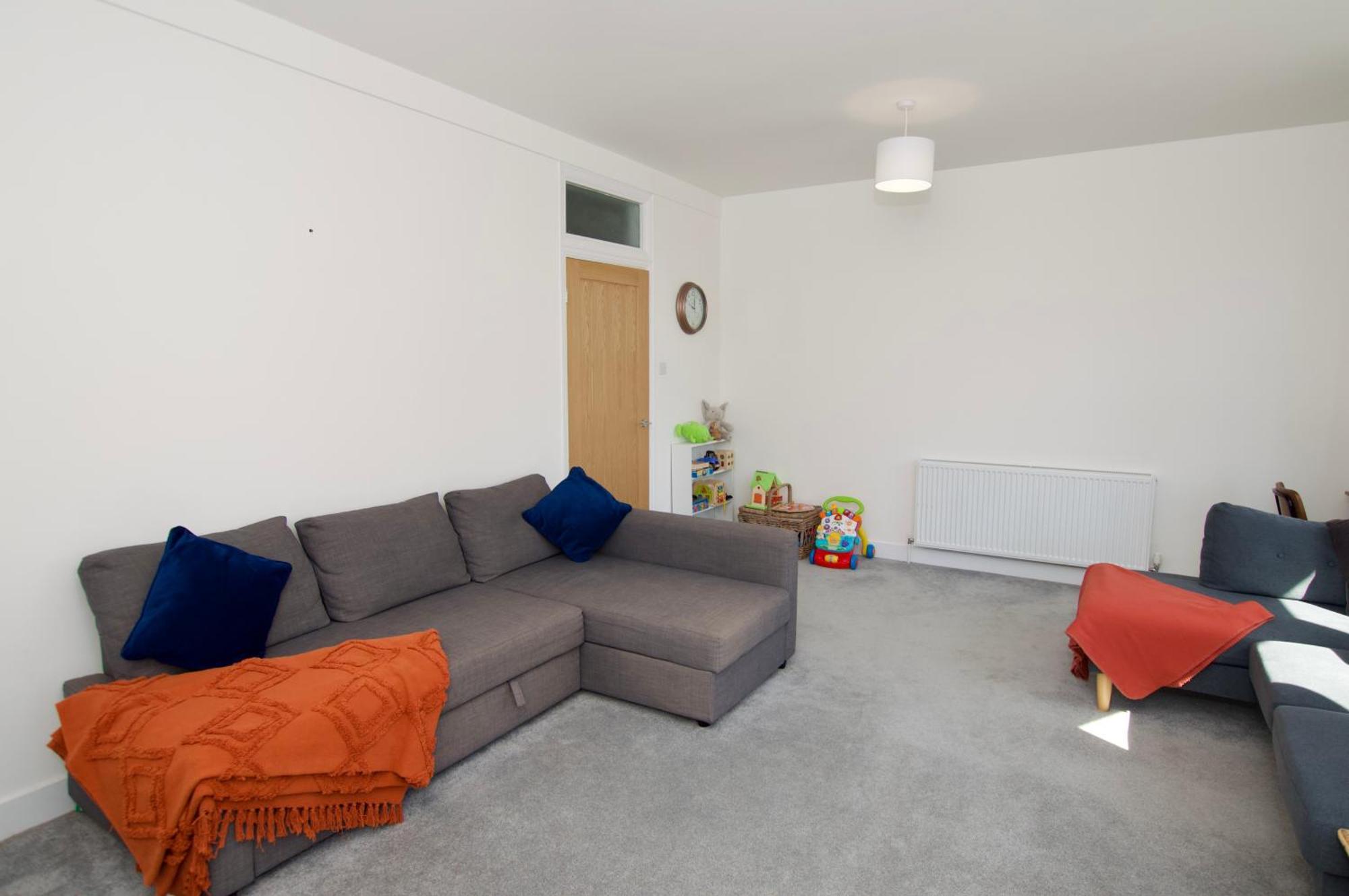 Beautiful Large 3-Bed Coastal Flat With Parking. Apartment Frinton-on-Sea Exterior photo